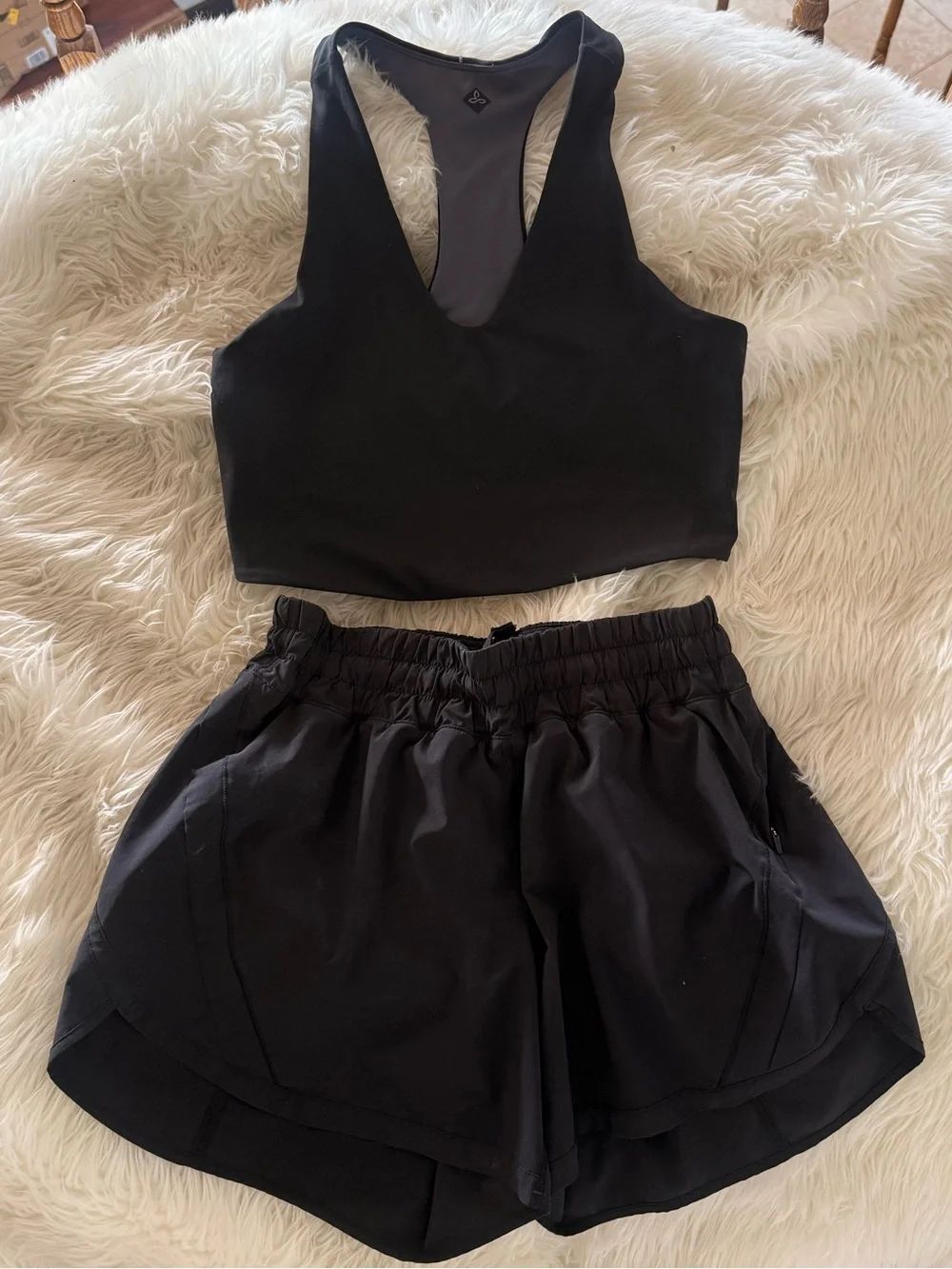 Black athletic matching set